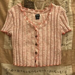 urban outfitters cropped top